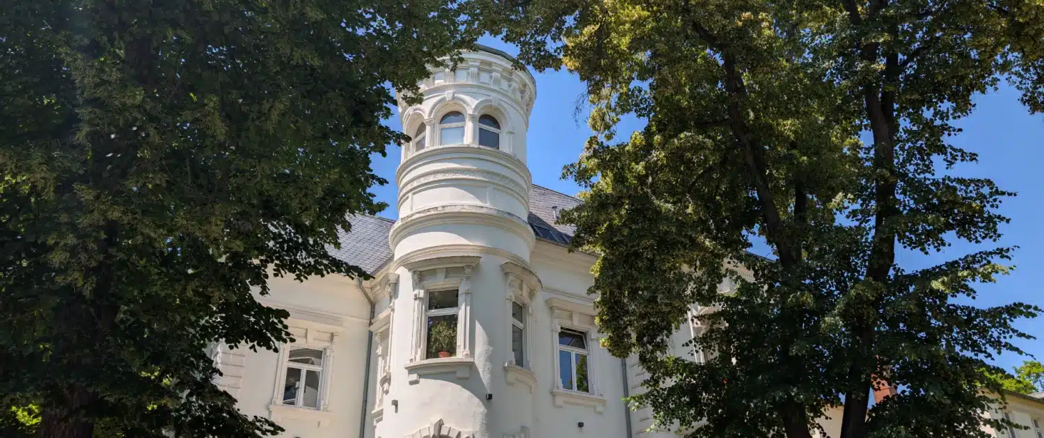 ausbildungsinstitut-psychotherapeutische-psychologie-slider