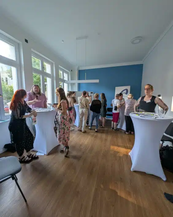 Reges Treiben bei der Netzwerkmeile